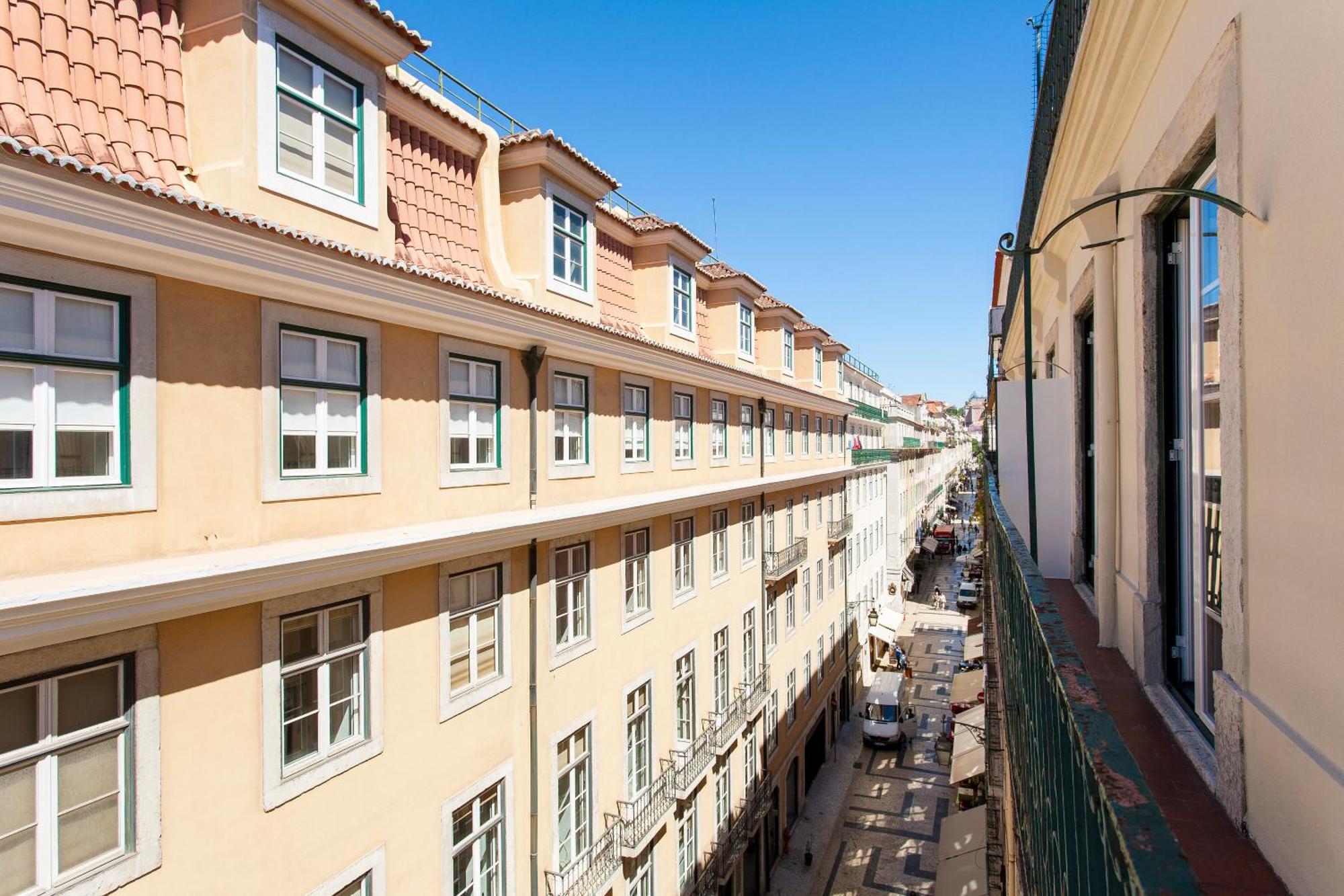 Central Downtown By Central Hill Apartments Лиссабон Номер фото